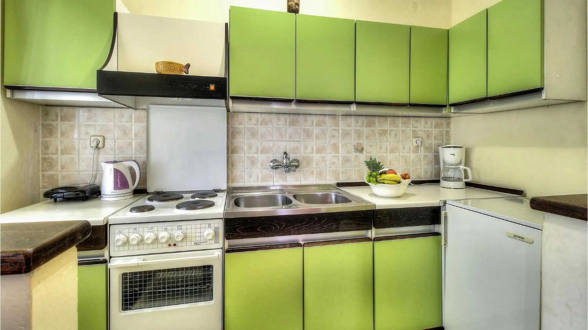2 Bedroom Beautiful Apartment In Porec
